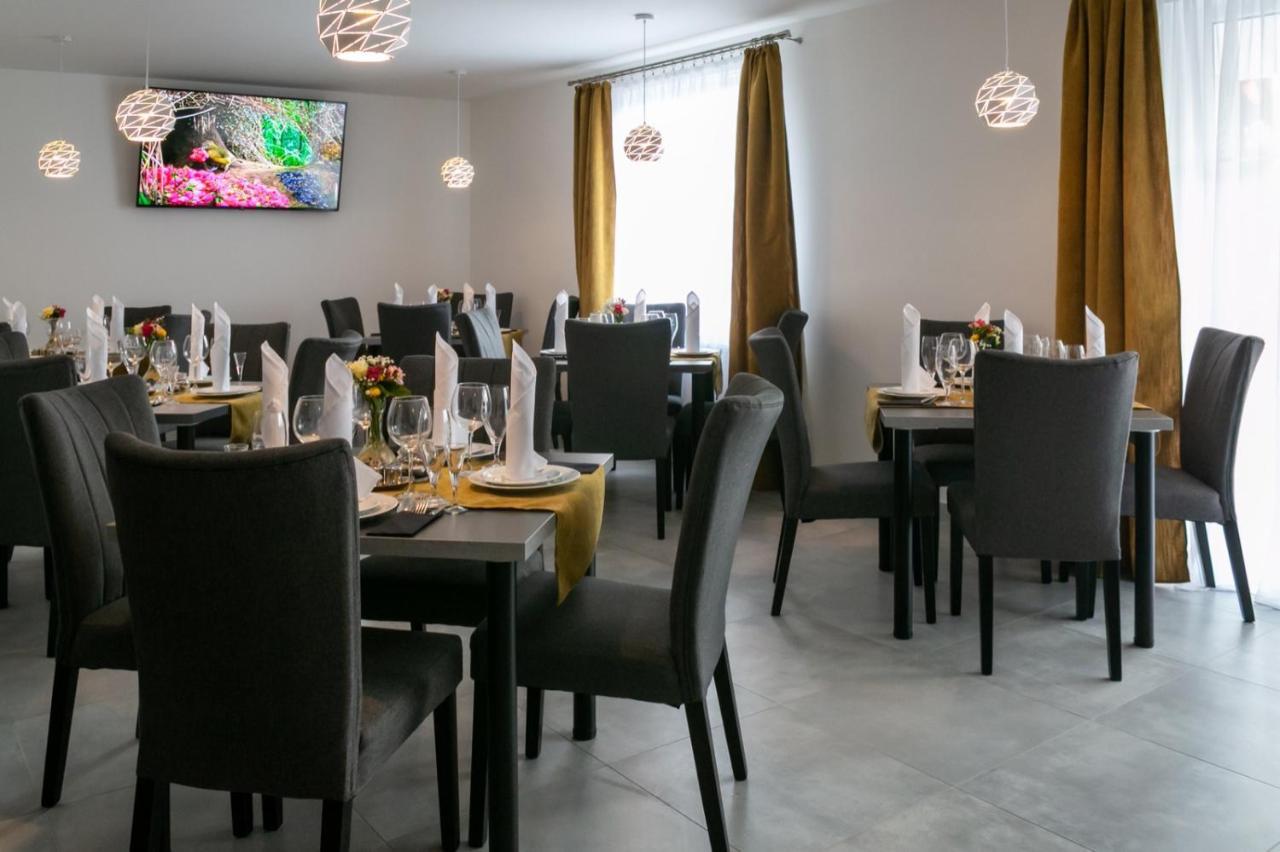 Wellness Hotel Edelweiss Liberec Exterior foto